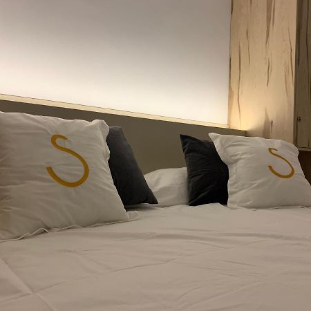 Santa Suites Ávila エクステリア 写真